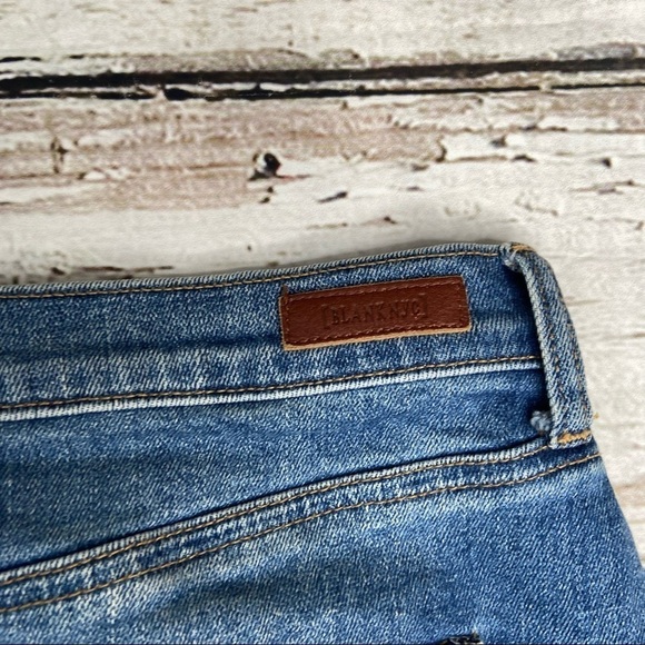 Blank NYC Denim Skirt with Raw Hem Size 26 - Picture 7 of 8